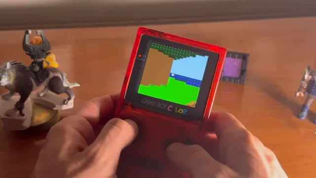 YouTuber gets Minecraft running on an original Game Boy Color, and it even looks kinda playable