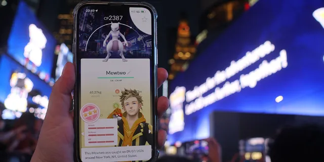 Catching Mewtwo in Times Square