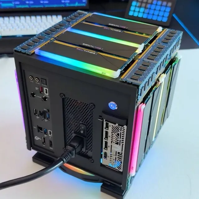 This PC’s case is made of RAM sticks, inspired by the Steam Machine’s lack of memory