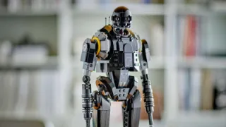 Star Wars Fans Can Grab the LEGO K-2SO Set at Its Lowest Price So Far at Amazon