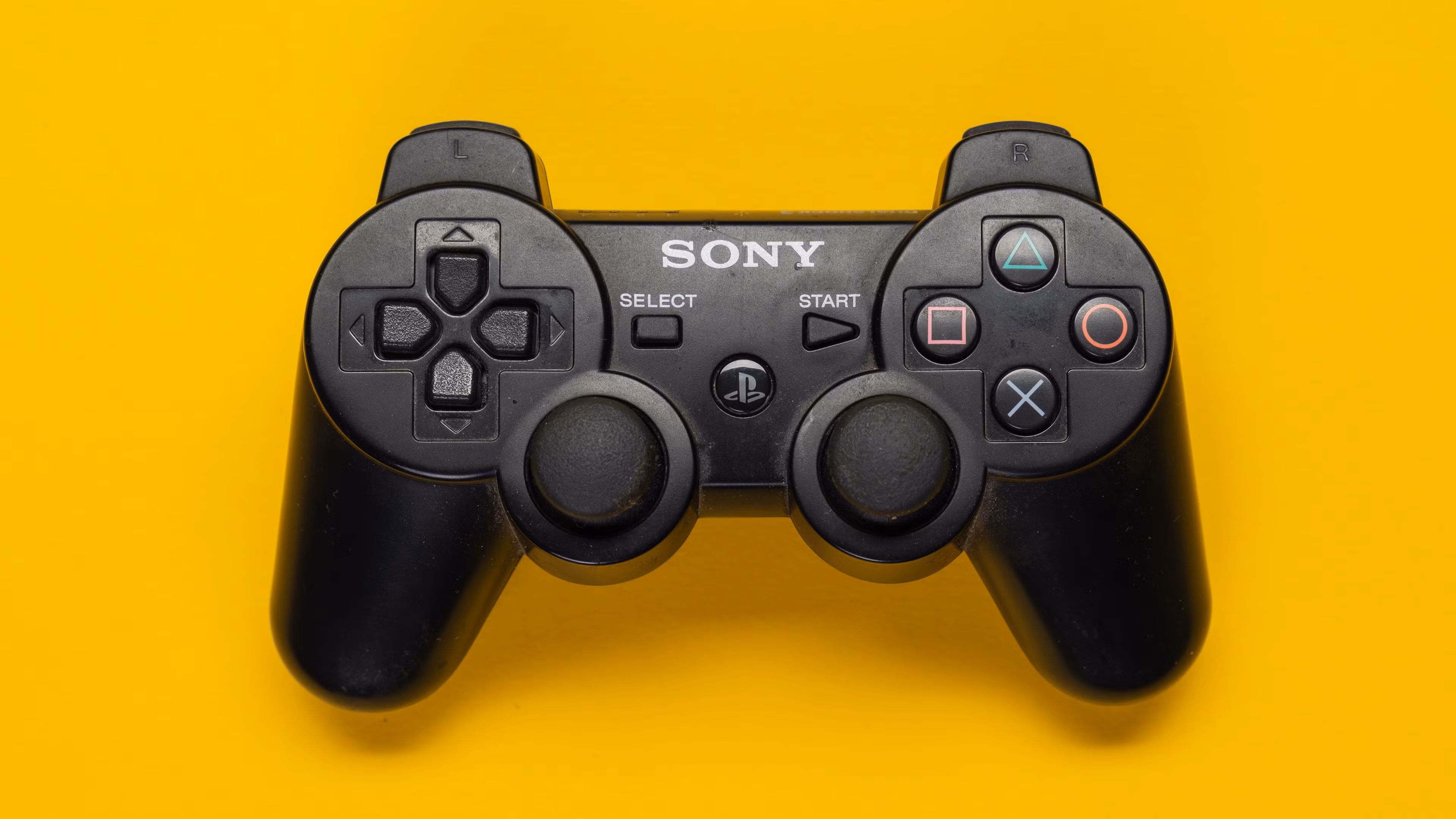 PS3 And Vita Stores Closing Next Year