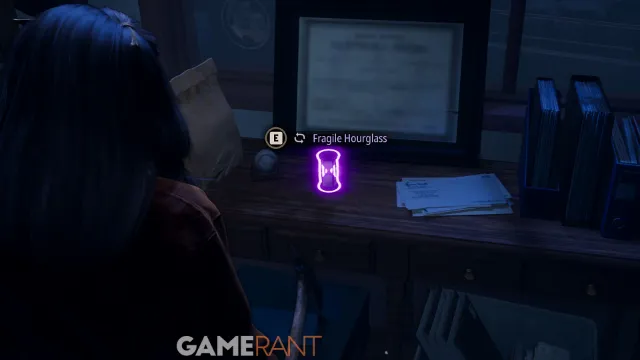 What Does the Fragile Hourglass Do in Halloween: The Game?
