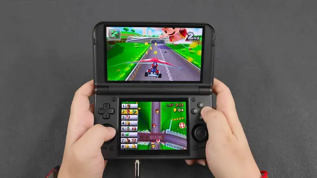 Retroid just said "hold my 3DS" to Anbernic and revealed a $149 Pocket Duo Lite
