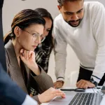 What Research Teams Should Look for When Choosing AI Qualitative Research Tools