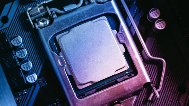 DIY PC build uses wood, copper and a blowtorch to make powerful gaming rig