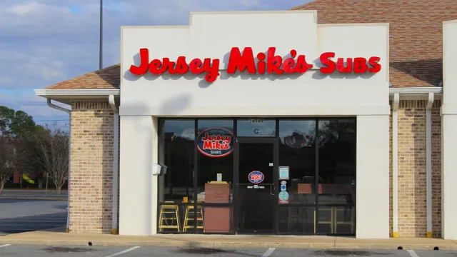 Jersey Mike’s set to land record-breaking £5m sponsorship deal to take over EFL Trophy