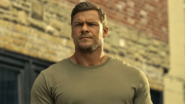 'Reacher' Star in Talks to Lead 'Helldivers' Movie