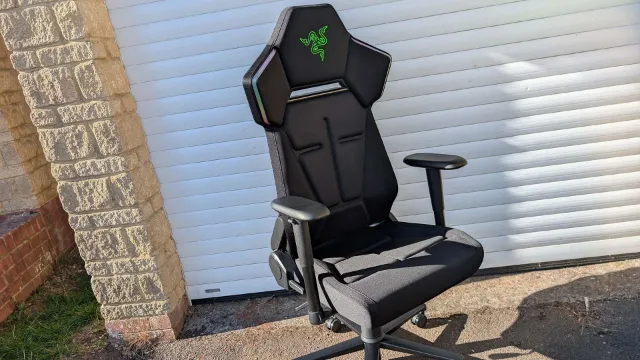 Razer Soma Chroma gaming chair review