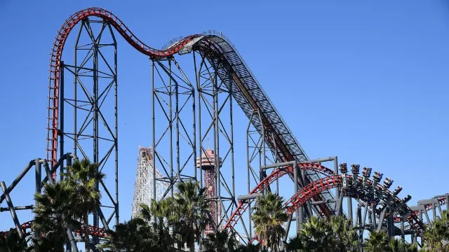 Six Flags sued after riders claim roller coaster caused brain damage