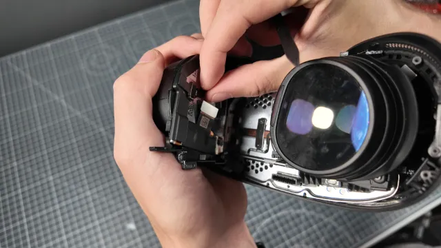 My failed Steam Frame teardown... and iFixit's successful one