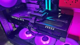 An RTX 5090 Owner Modded An Add-On Board To The 12VHPWR Connector, Distributing Power To Three Inputs Instead Of One; Wire Temperature Doesn’t Cross 40°C At Full Load