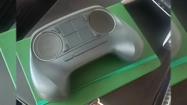 Seven years later, another Steam Controller prototype just popped up at Goodwill, and I feel a Valve employee hates touchpads