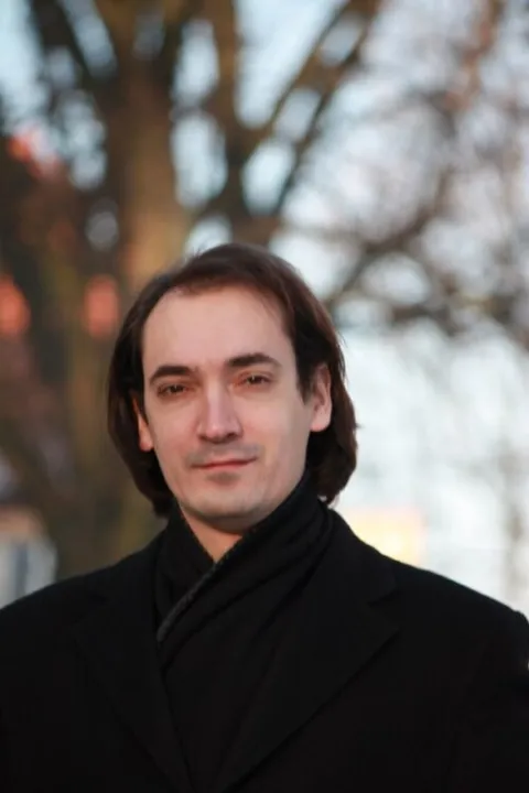 Dmitry Gusarov