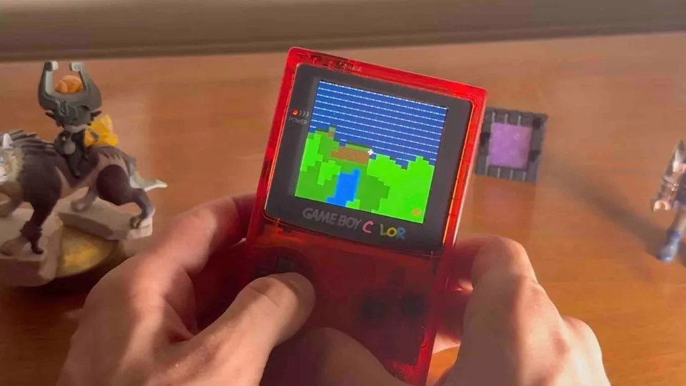 Minecraft Running On The Game Boy Color Is The Wildest Thing You'll See Today