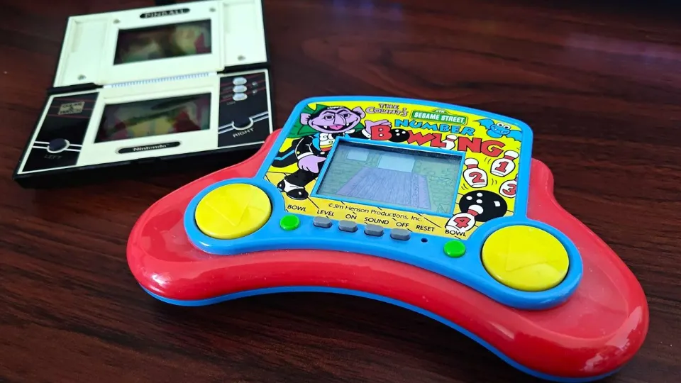 LCD emulation could preserve a bunch of iconic Nintendo handhelds and their cursed rivals