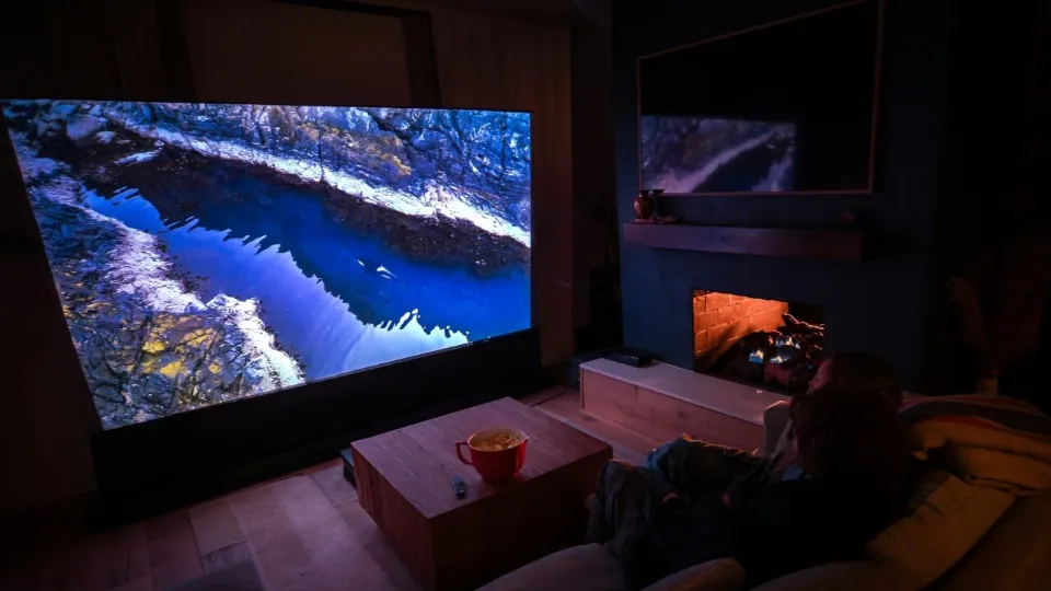 A Complete Buyer’s Guide for a Living-Room Gaming Projector Setup in 2026