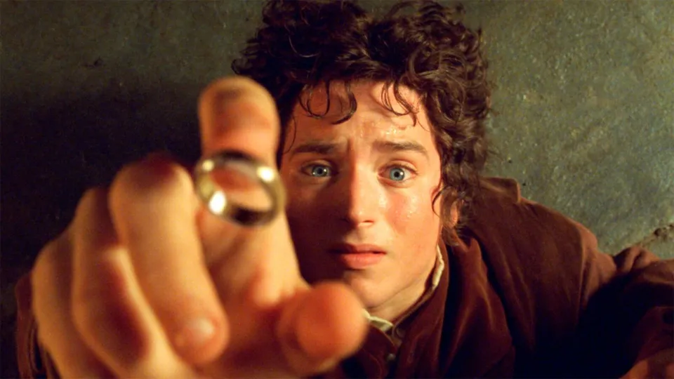 Diablo 4 players are so obsessed with a ring that's probably killing them that Blizzard has been forced to investigate like the dang Fellowship