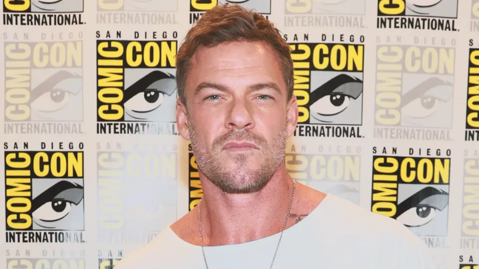 Reacher Star Alan Ritchson Confirms Conversations With DC About Playing 'Another Character' That Isn't Batman