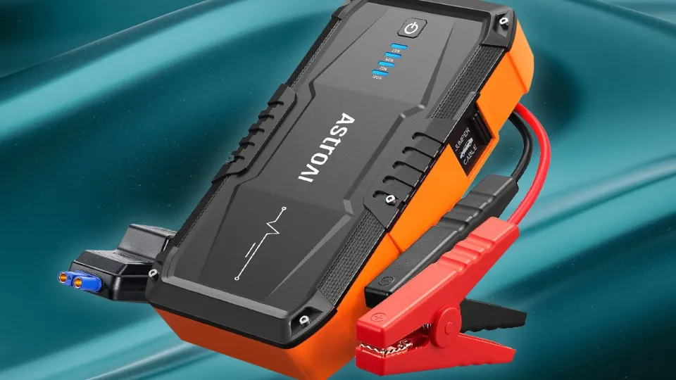 The $20 AstroAI S8 Cordless Jump Starter Is an Inexpensive, Yet Essential Addition to Your Car's Emergency Kit