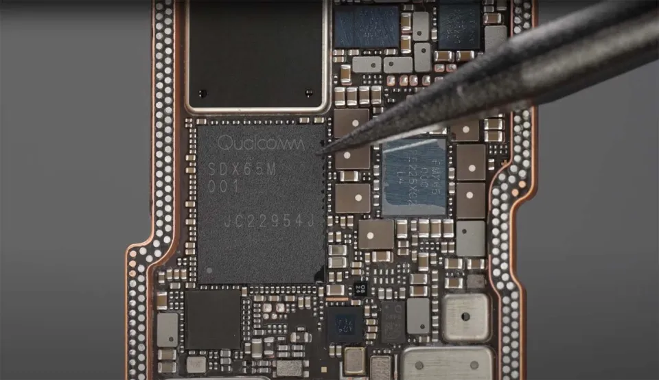 Qualcomm Isn’t Worried About Losing Apple’s Modem Business; CEO Proudly Claims The Company Has “Kind Of Replaced” The iPhone Maker With The Data Center