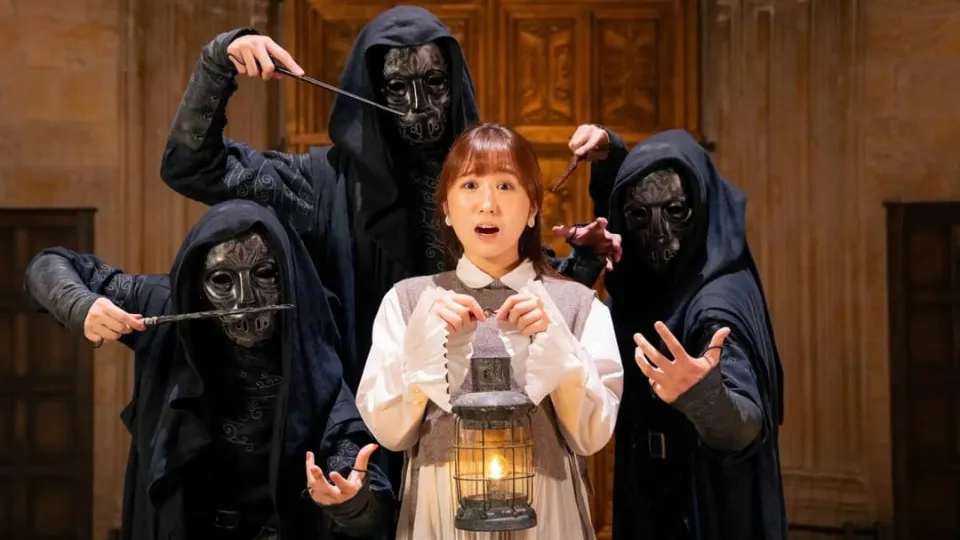 Harry Potter fans can hunt Death Eaters and feast inside Hogwarts this Halloween
