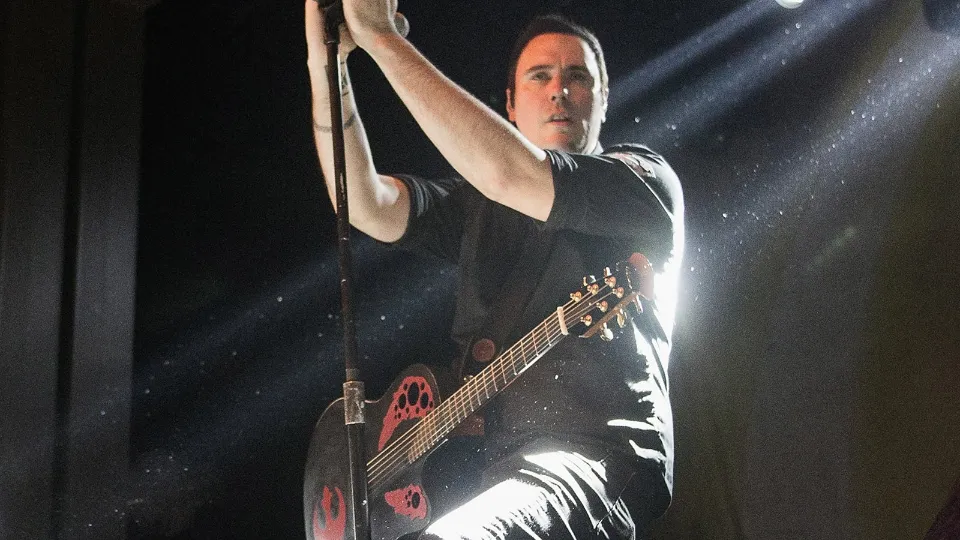 Breaking Benjamin frontman pauses concert to rant about Fallout 4 modding beef: 'There was a modder in the community that was really mean to me'